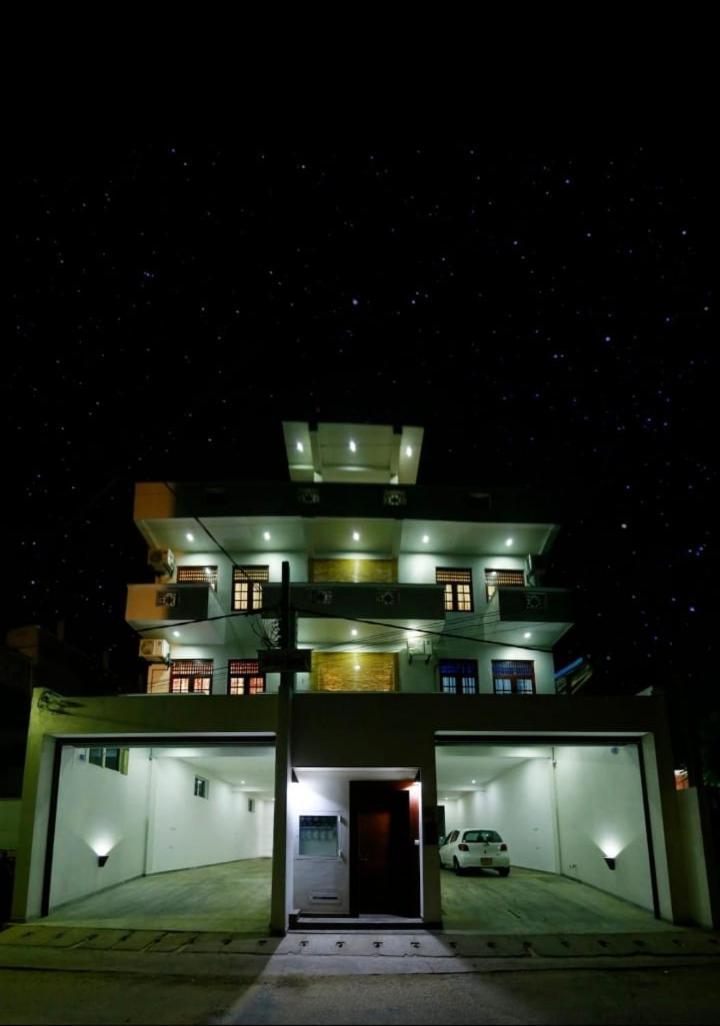 Orchidee Apartments Dehiwala-Mount Lavinia Eksteriør bilde