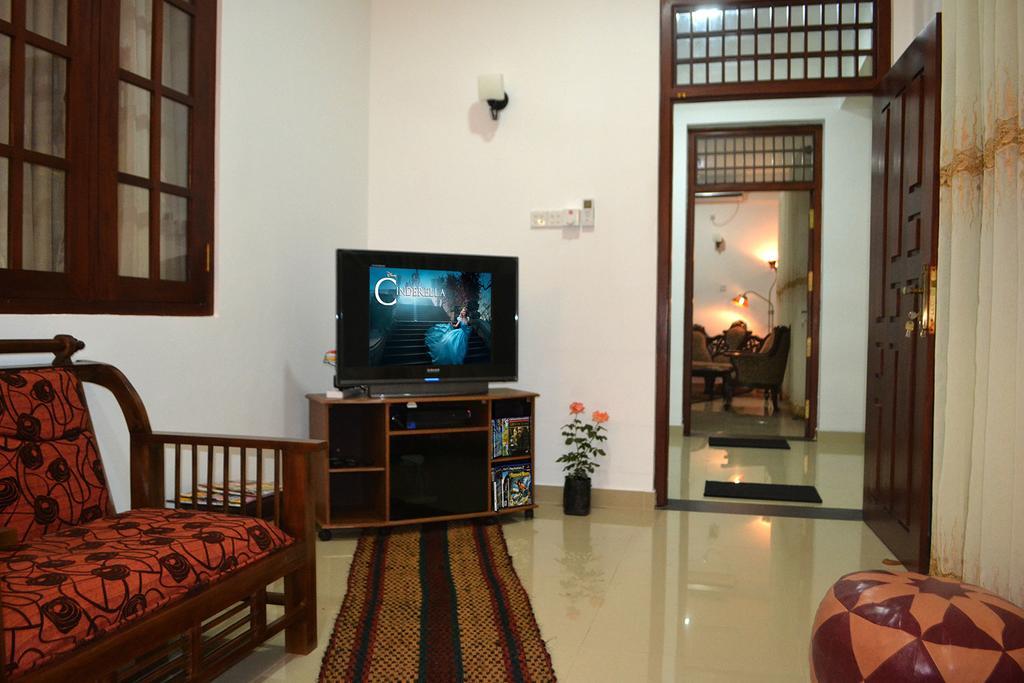 Orchidee Apartments Dehiwala-Mount Lavinia Eksteriør bilde
