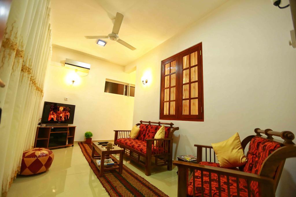 Orchidee Apartments Dehiwala-Mount Lavinia Eksteriør bilde